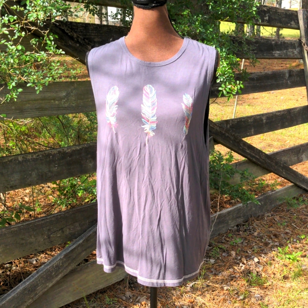 POL Dark Gray Sleeveless Top w/Round Neckline Embroidered Feathers on Front